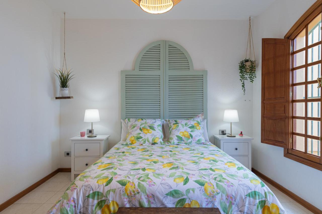 The Yellow House - Solarium - Climatized Pool Gáldar Exterior foto